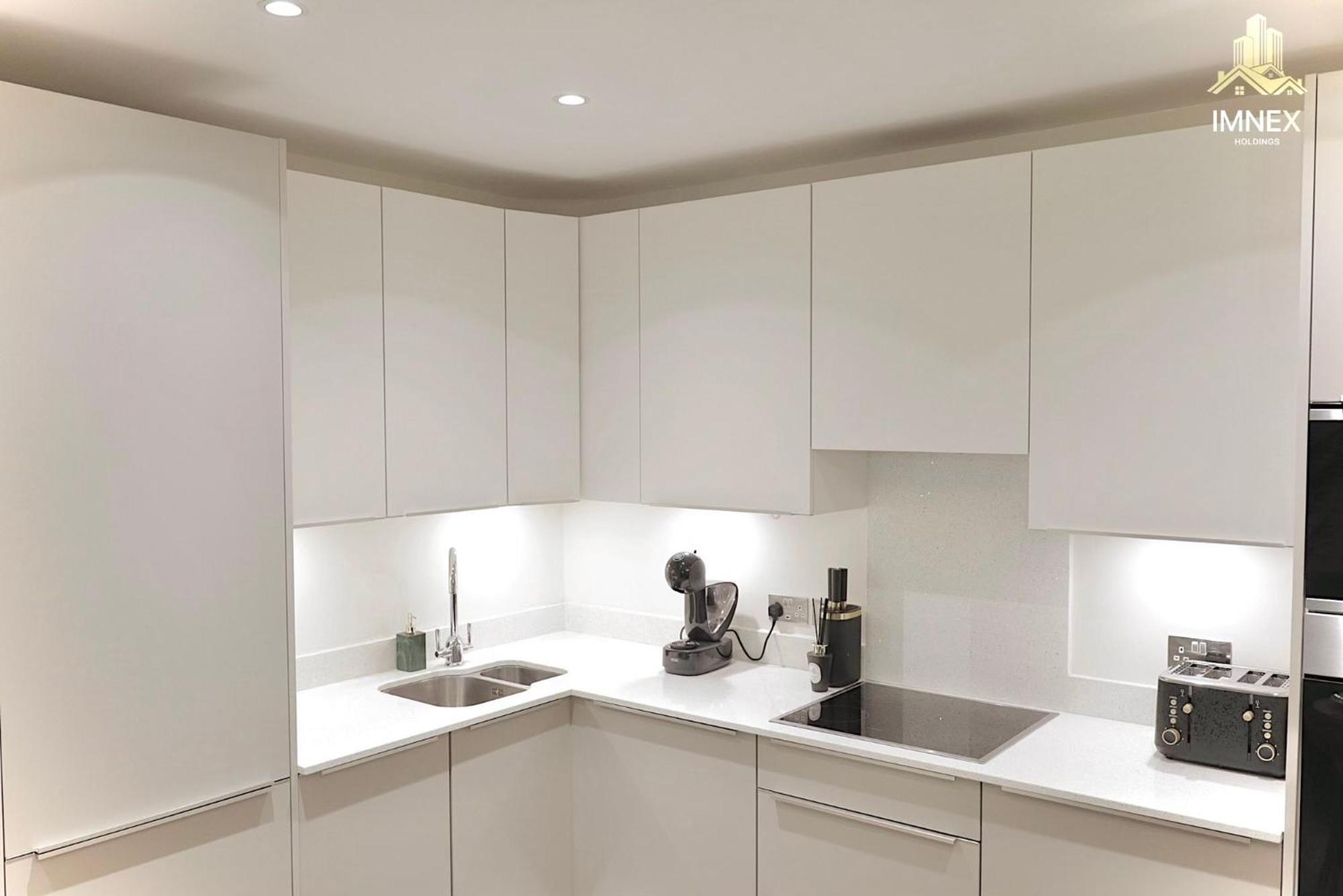 2br Luxury Flat Centre , Free Snacks & Free Netflix Belfast